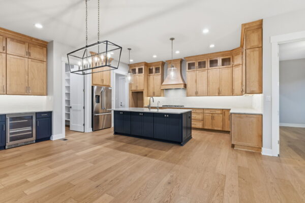 13-8073 Easton Ln-13