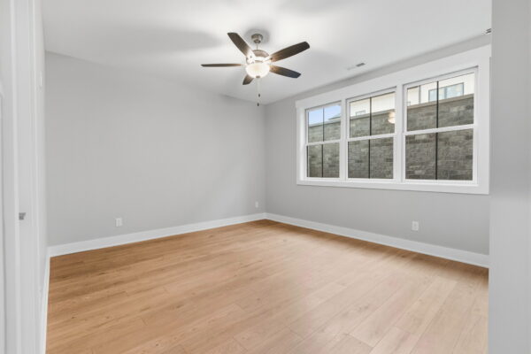 59-8073 Easton Ln-59